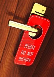 http://us.123rf.com/400wm/400/400/nobeastsofierce/nobeastsofierce1106/nobeastsofierce110600005/9696577-do-not-disturb-sign-hanging-on-a-hotel-door-handle-3d-illustration.jpg